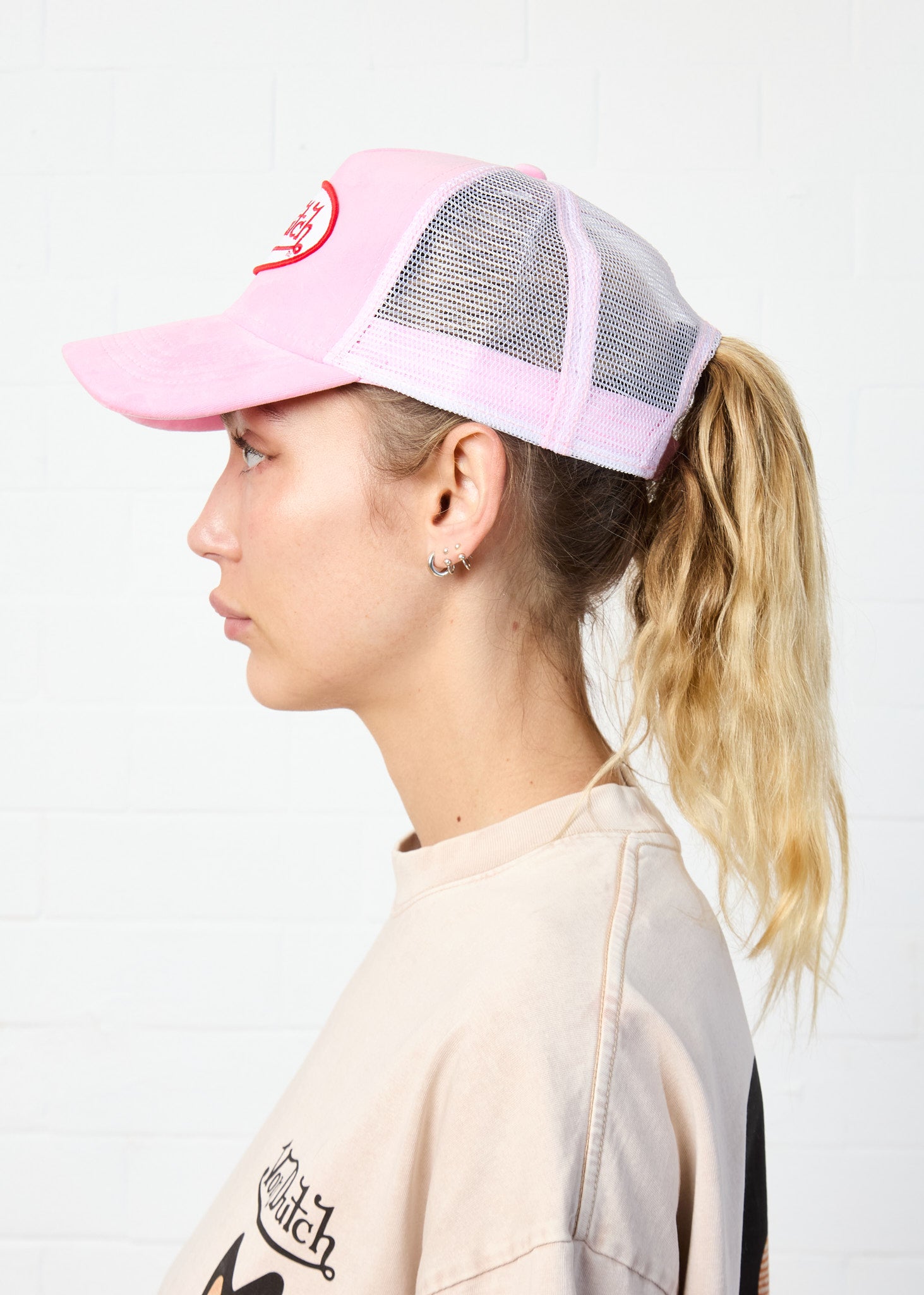 CLASSIC TRUCKER IN PINK TINT
