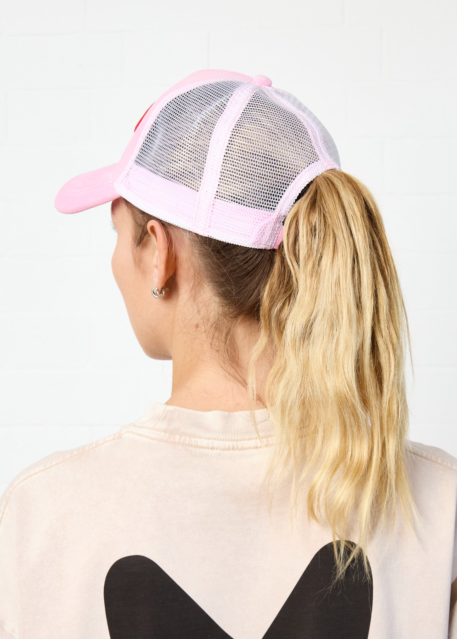CLASSIC TRUCKER IN PINK TINT