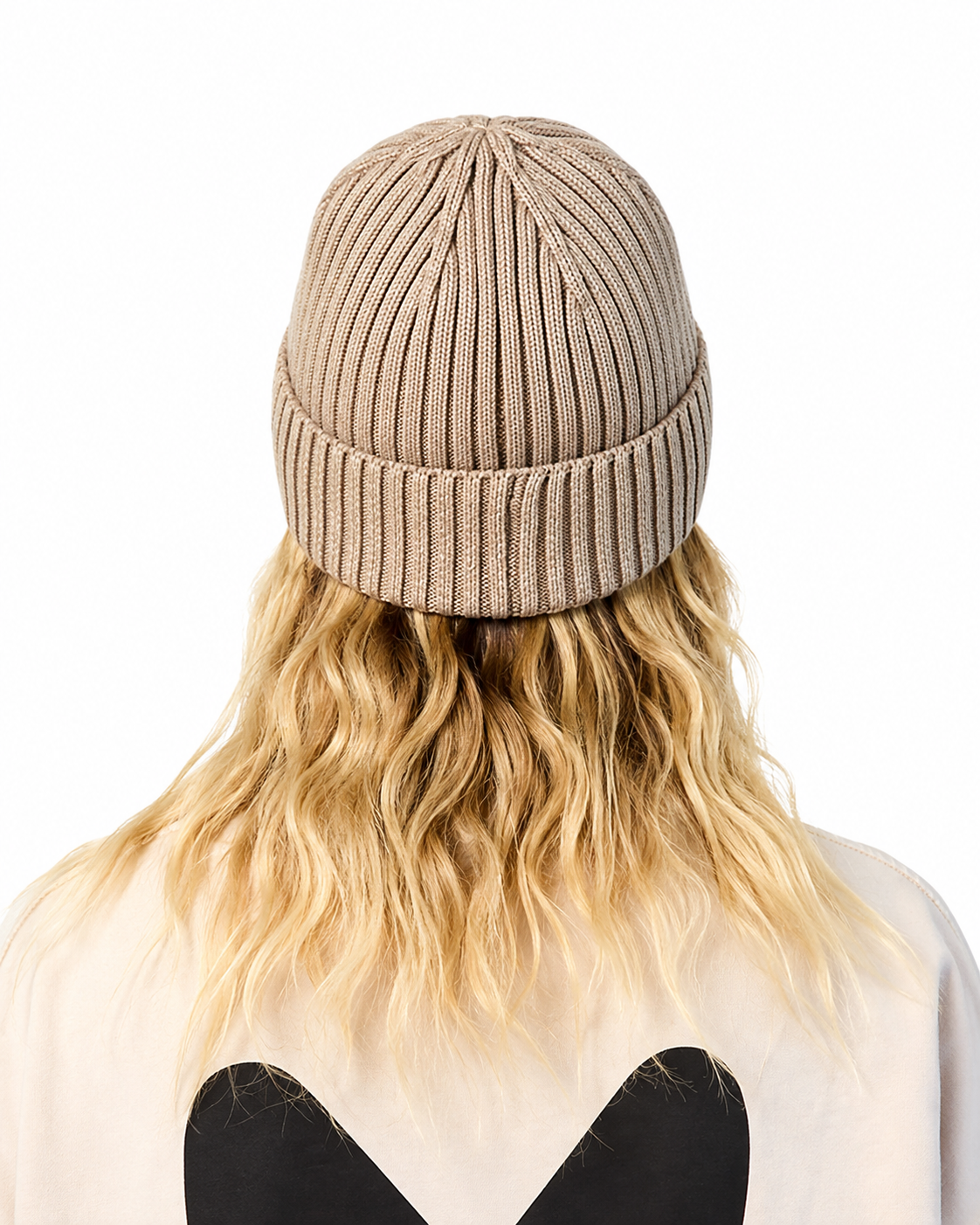 Von Dutch Loves BEANIE in DARK BEIGE