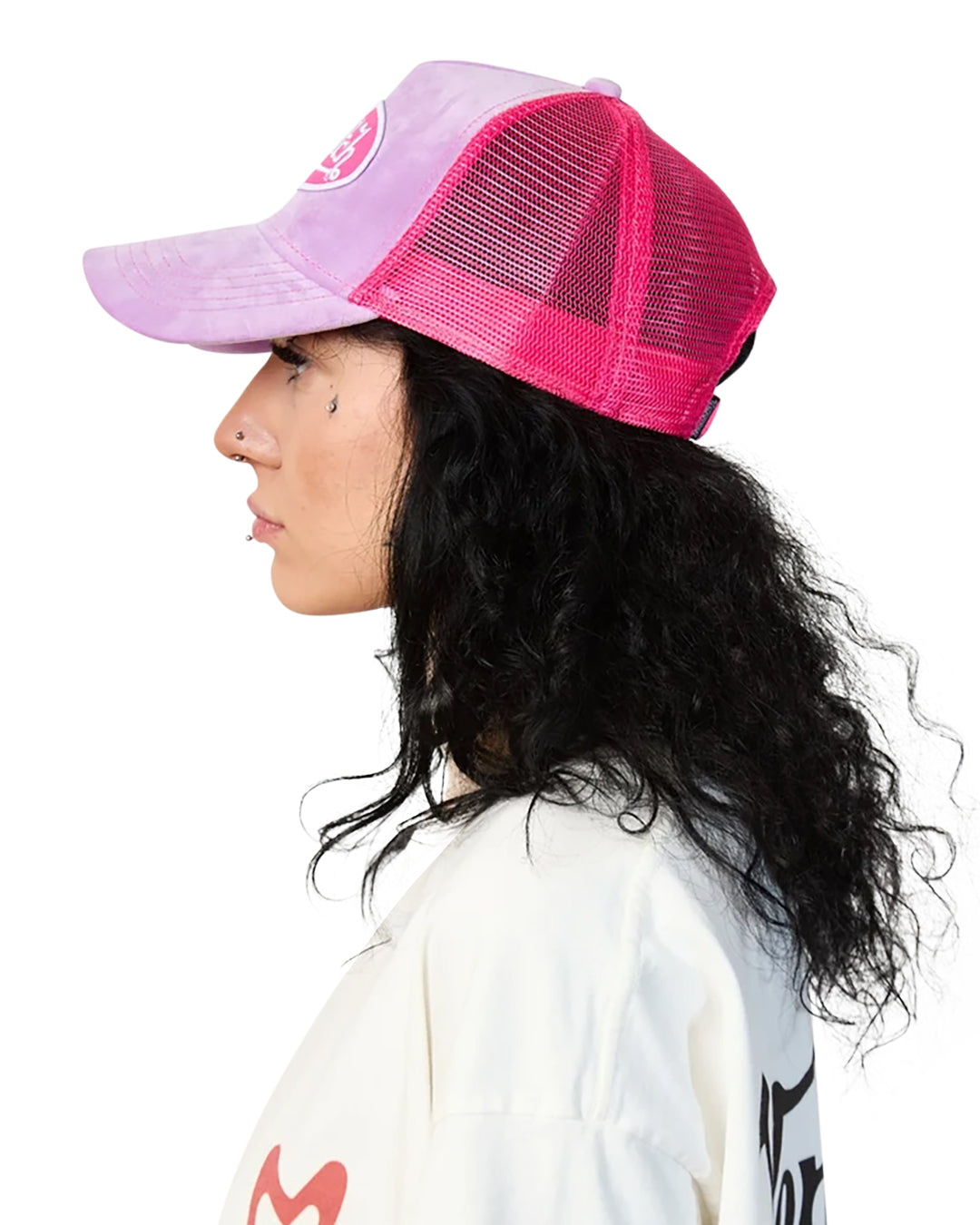 Von Dutch LILAC ICE VELVET TRUCKER HAT