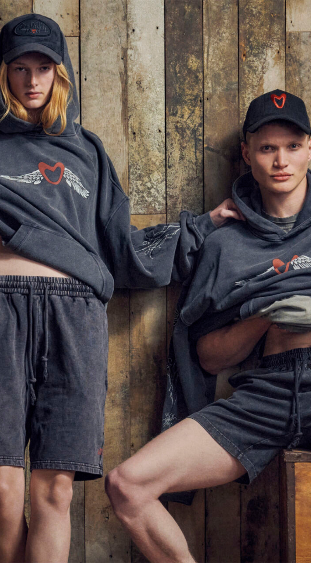 BLACK VINTAGE WASH HOODIE (OVERSIZE)