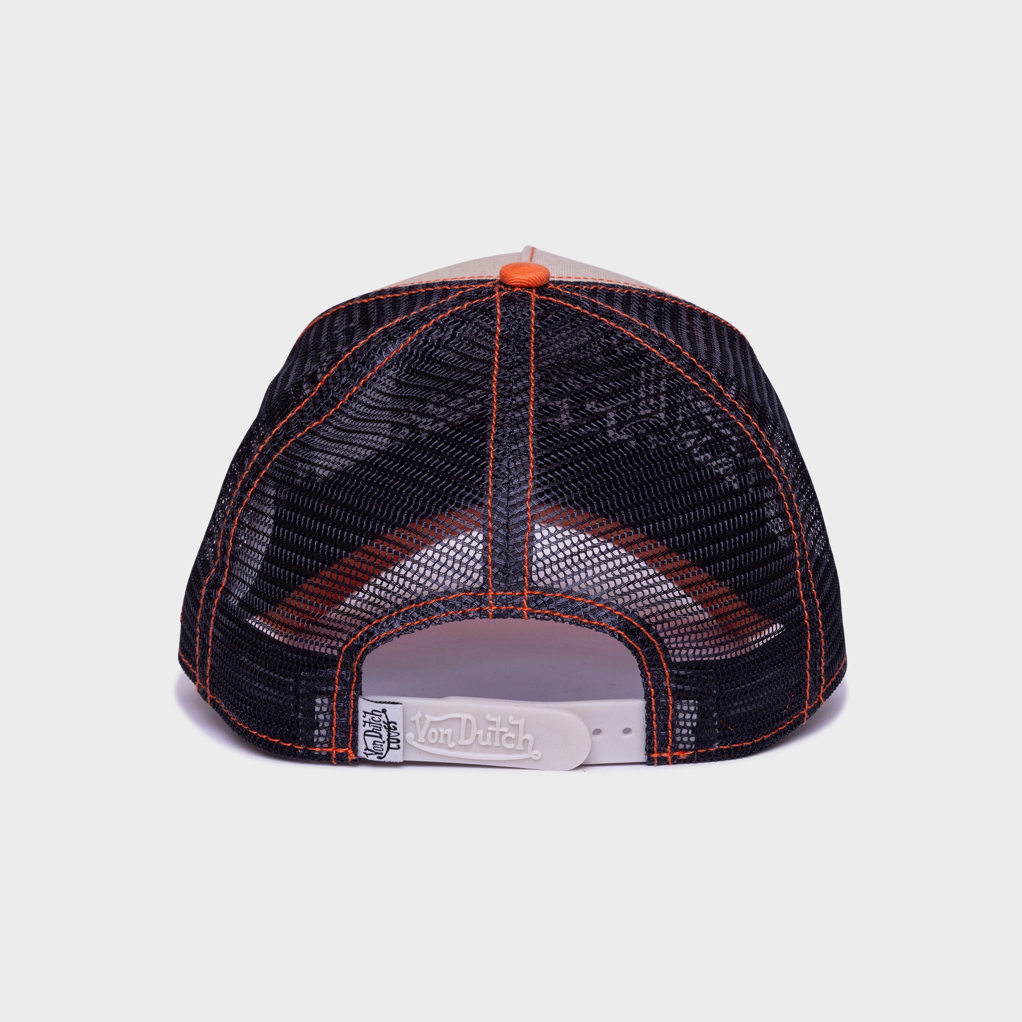 BROWN on BROWN TRUCKER