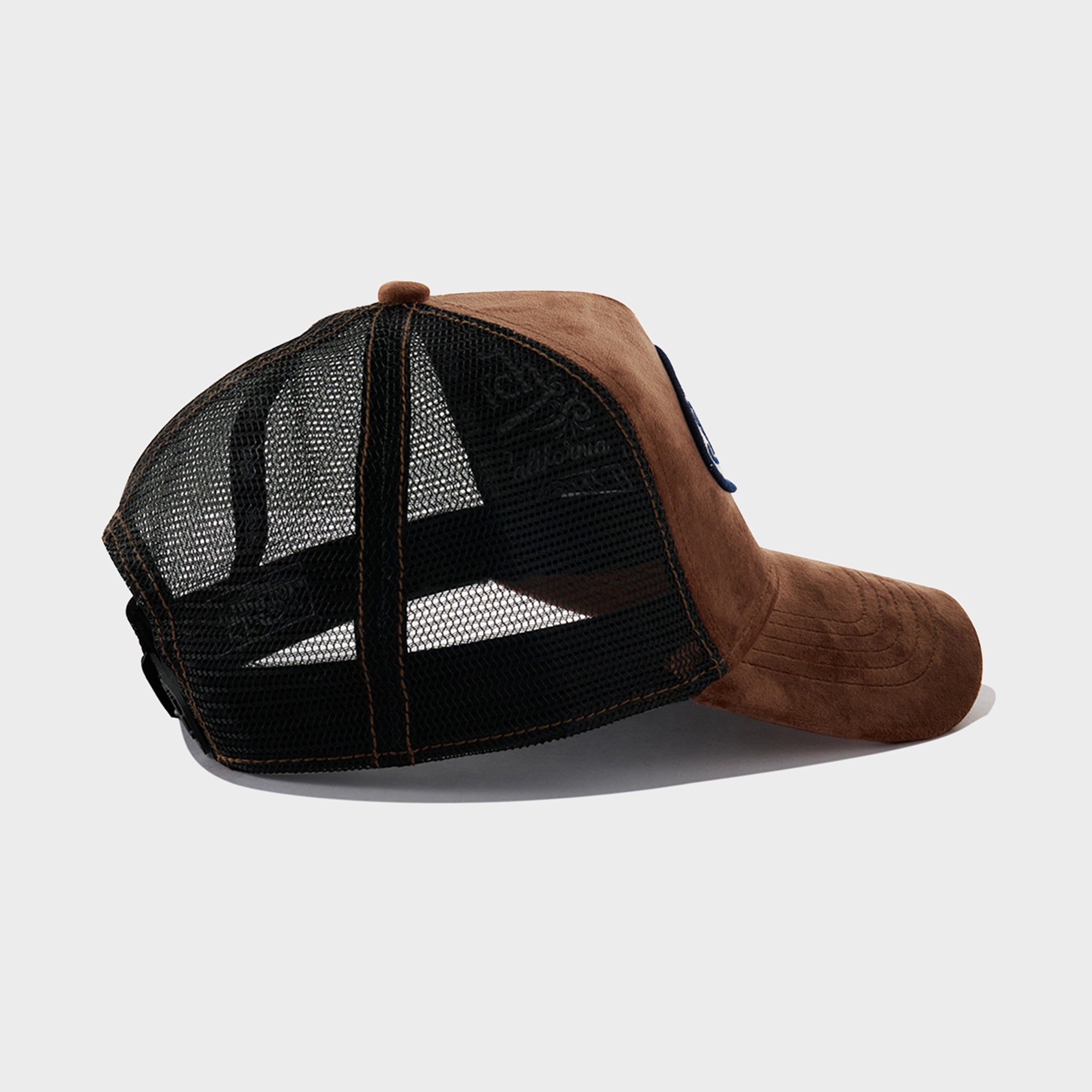 MAHOGANY VELVET TRUCKER