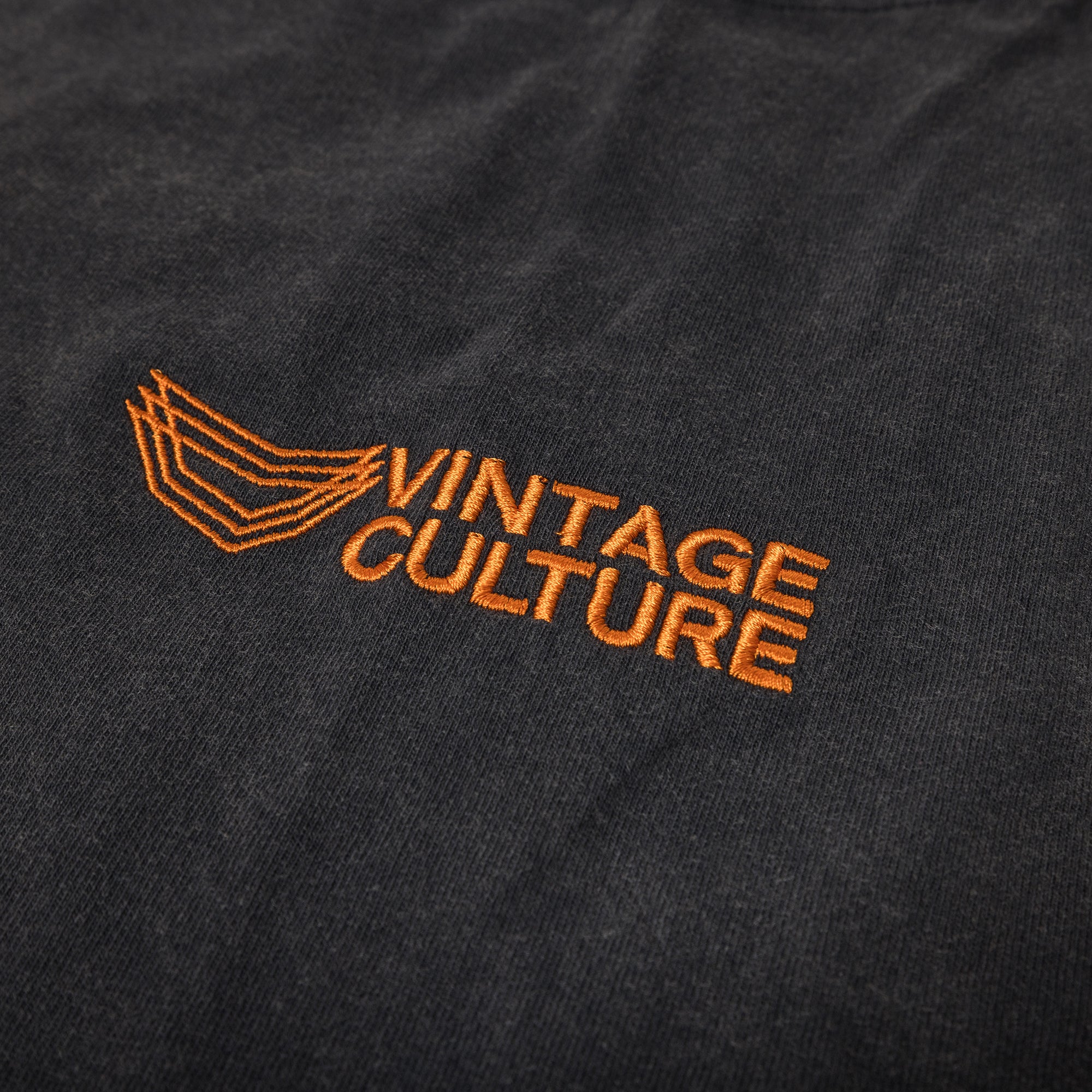 VINTAGE CULTURE X VON DUTCH LOVES DISTRESSED BLACK & ORANGE T-SHIRT