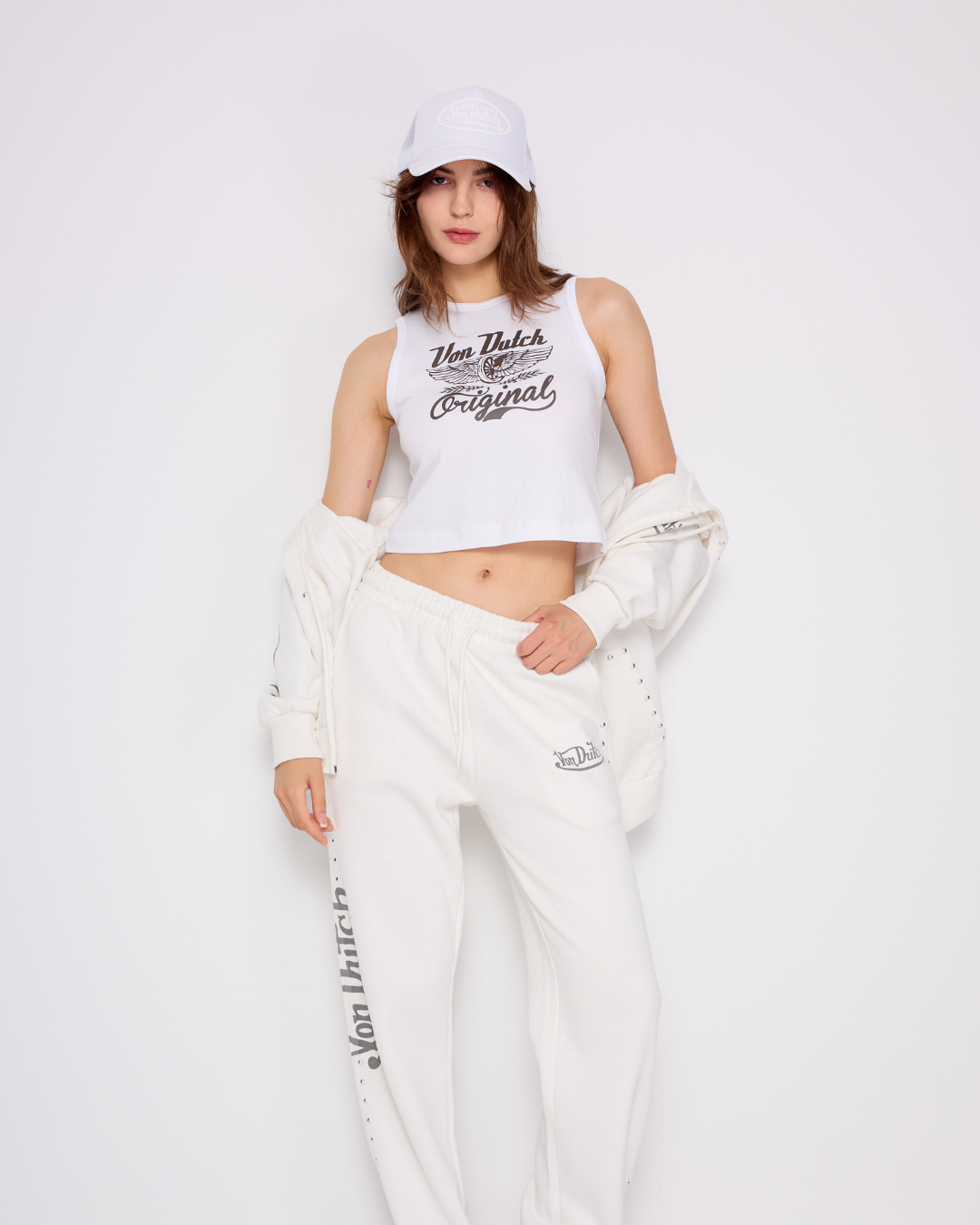 WHITE STUDDED JOGGER