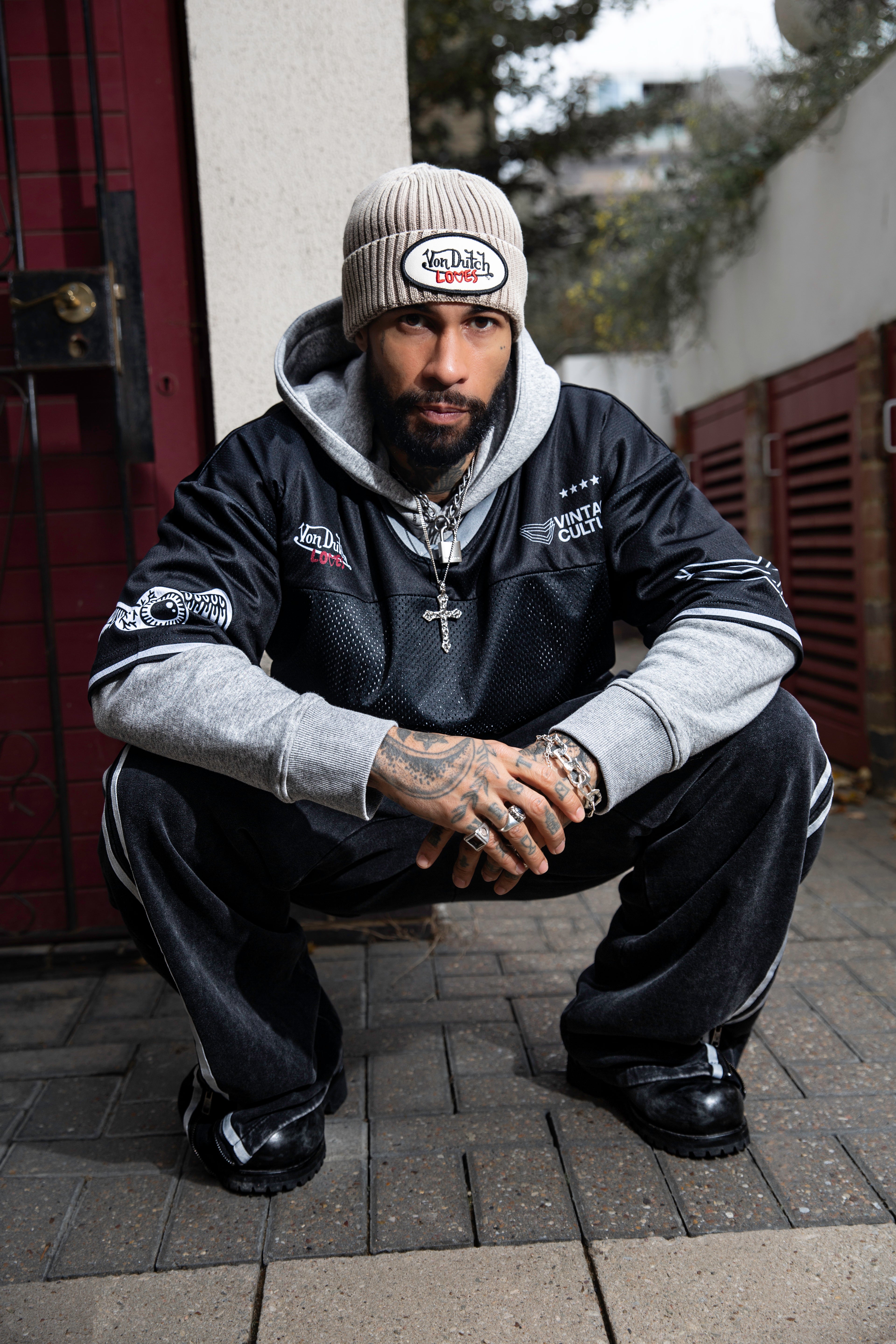 CLASSIC BEANIE HAT (DARK BEIGE)