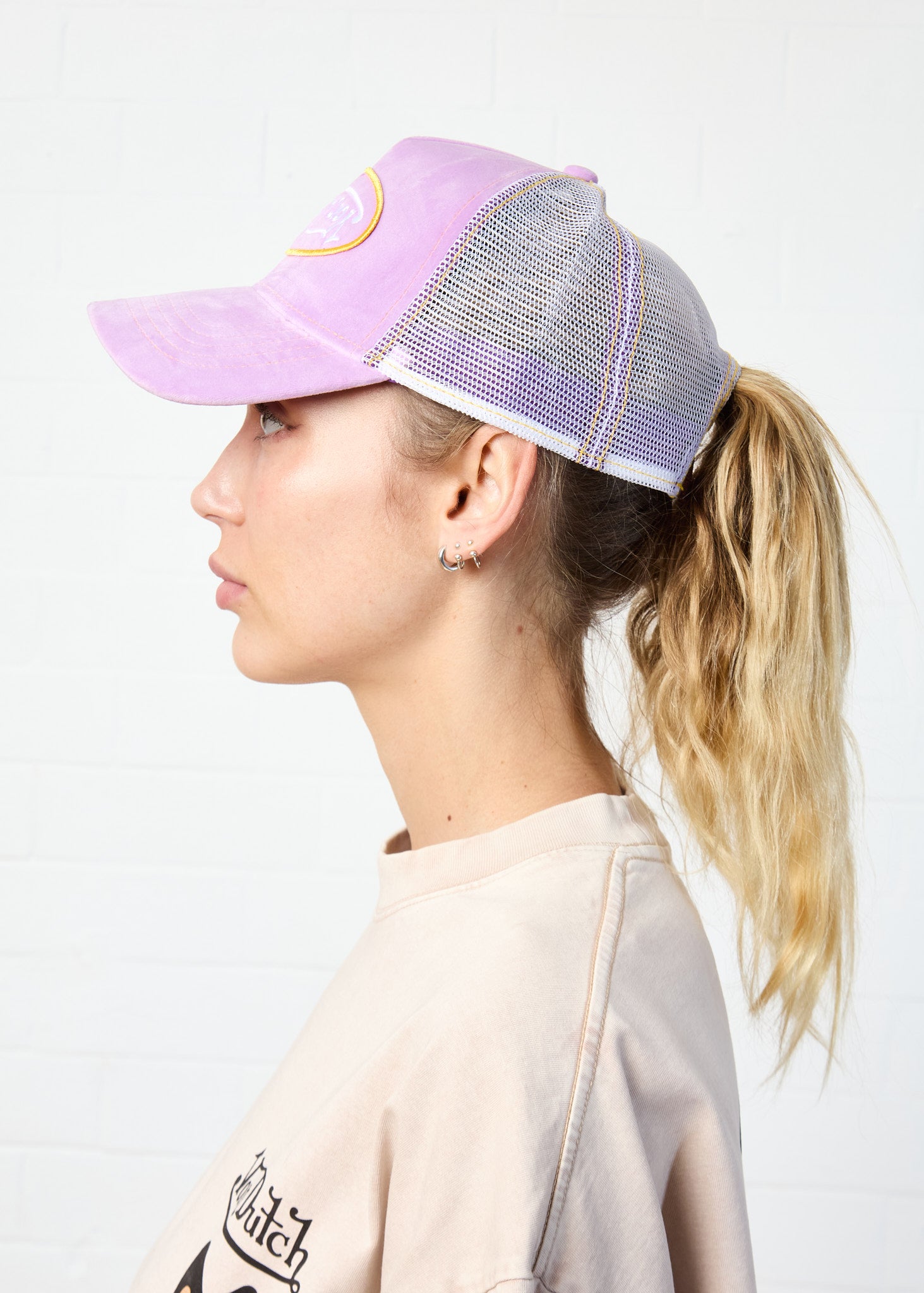 BARELY GRAPE VELVET TRUCKER