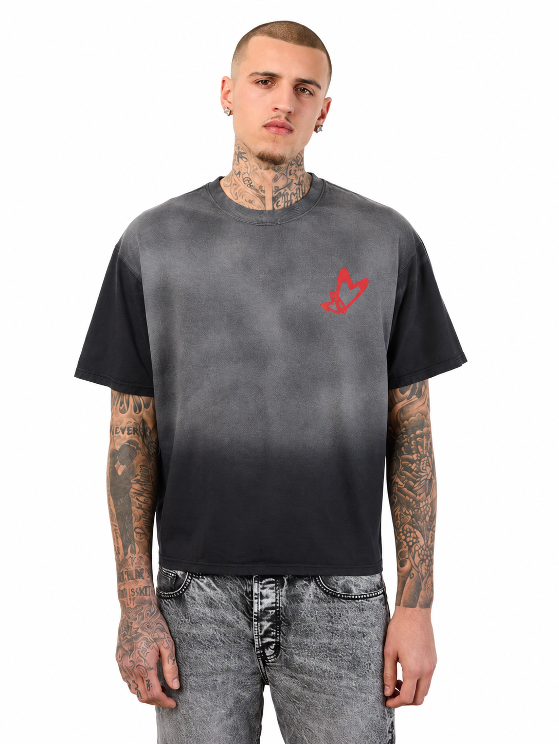 BLACK VINTAGE WASH HEART TEE