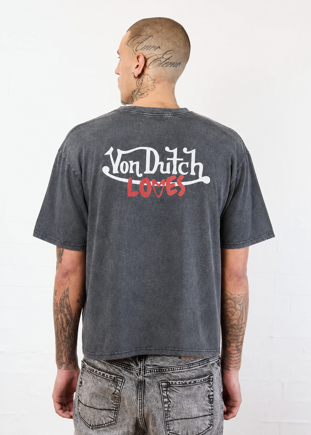 Von Dutch Loves BLACK VINTAGE WASH HEART TEE