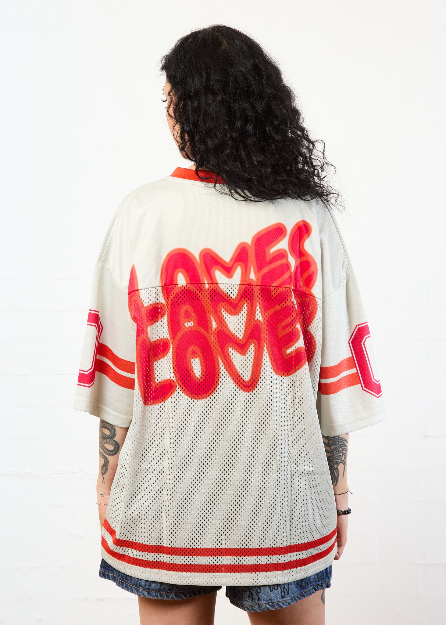 CLASSIC LOVES AMERICAN FOOTBALL JERSEY IN PUTTY & ORANGE
