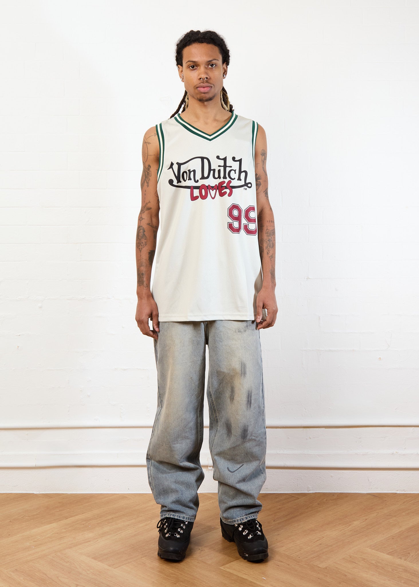 LOVES BASKETBALL JERSEY