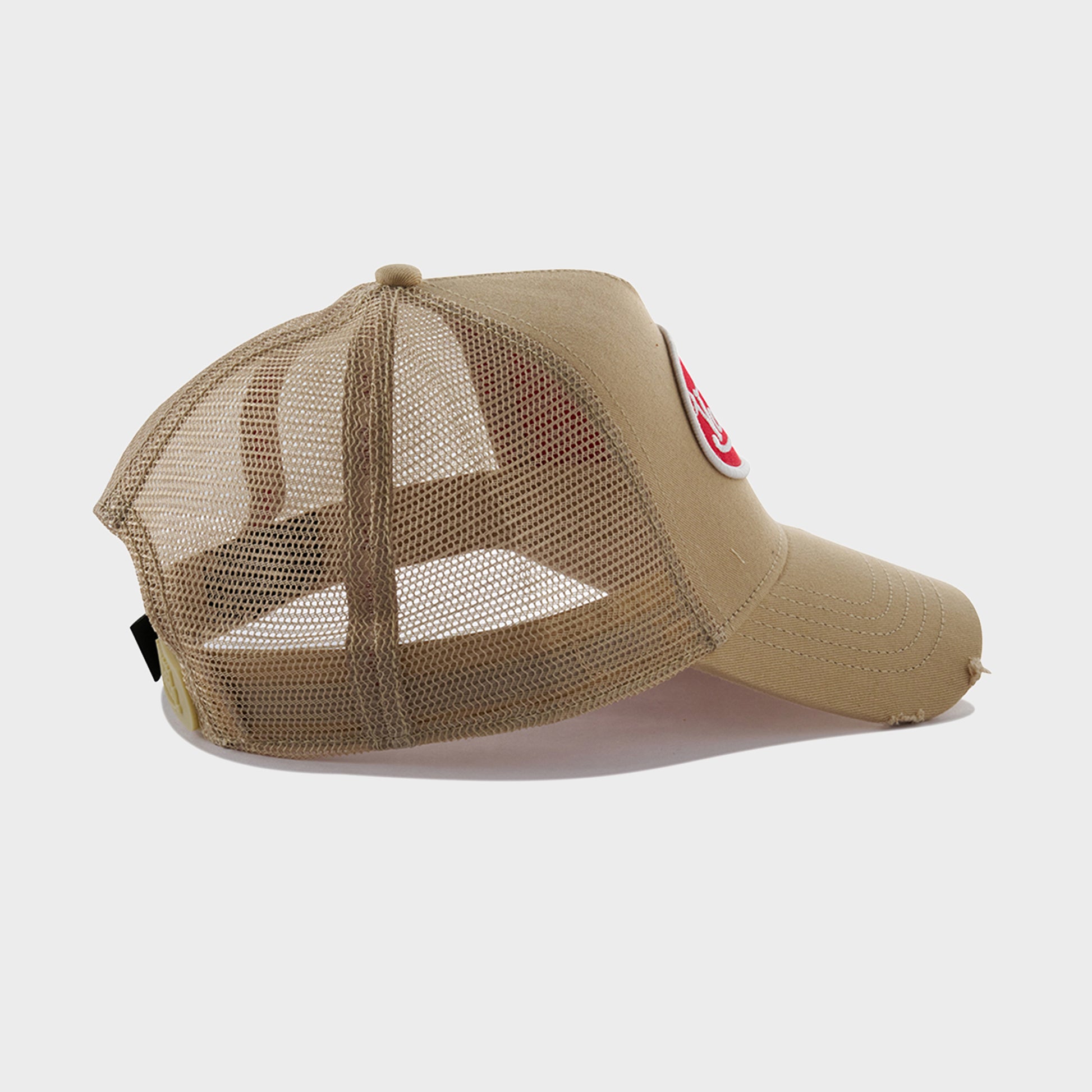 CLASSIC TRUCKER IN AMERICAN KHAKI
