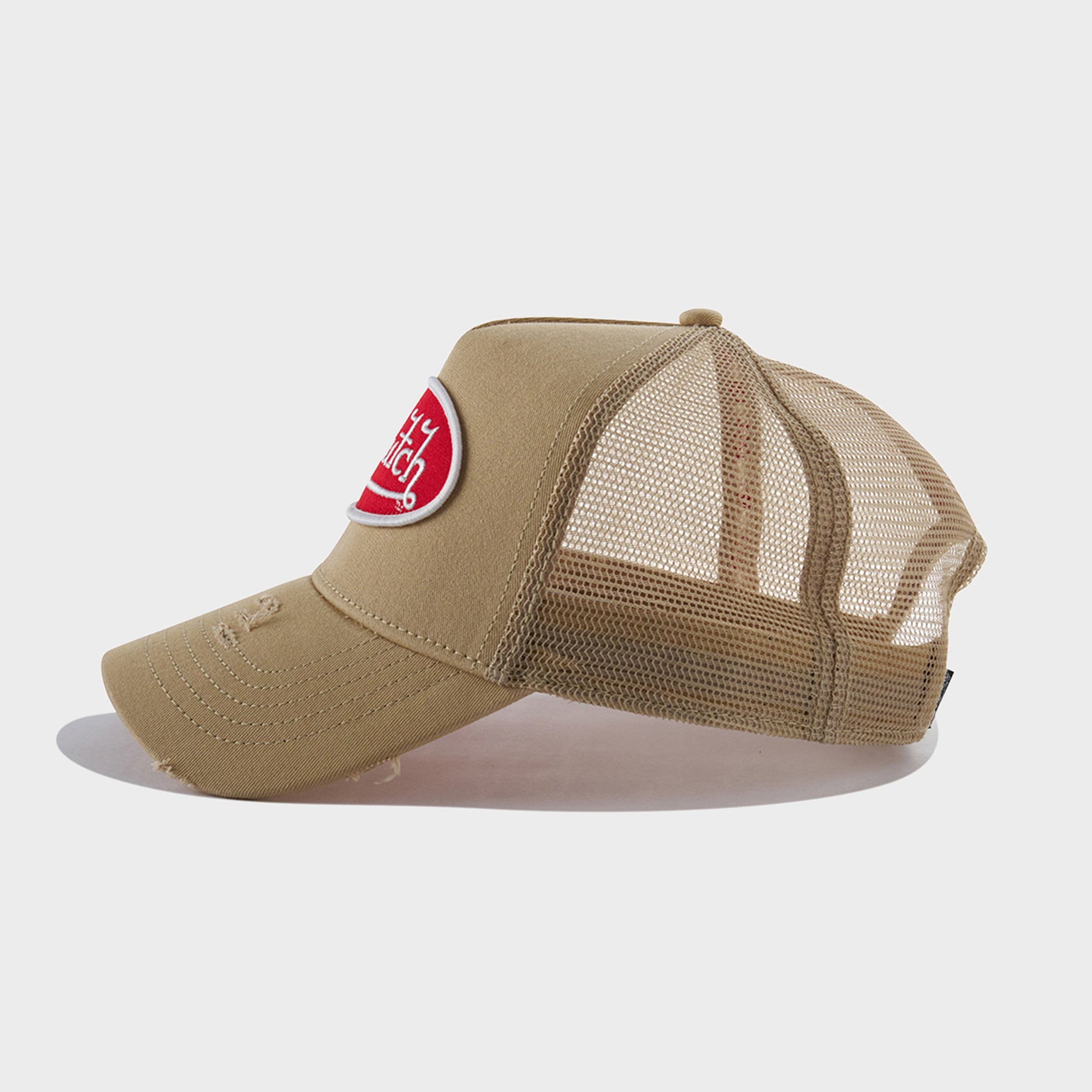 CLASSIC TRUCKER IN AMERICAN KHAKI