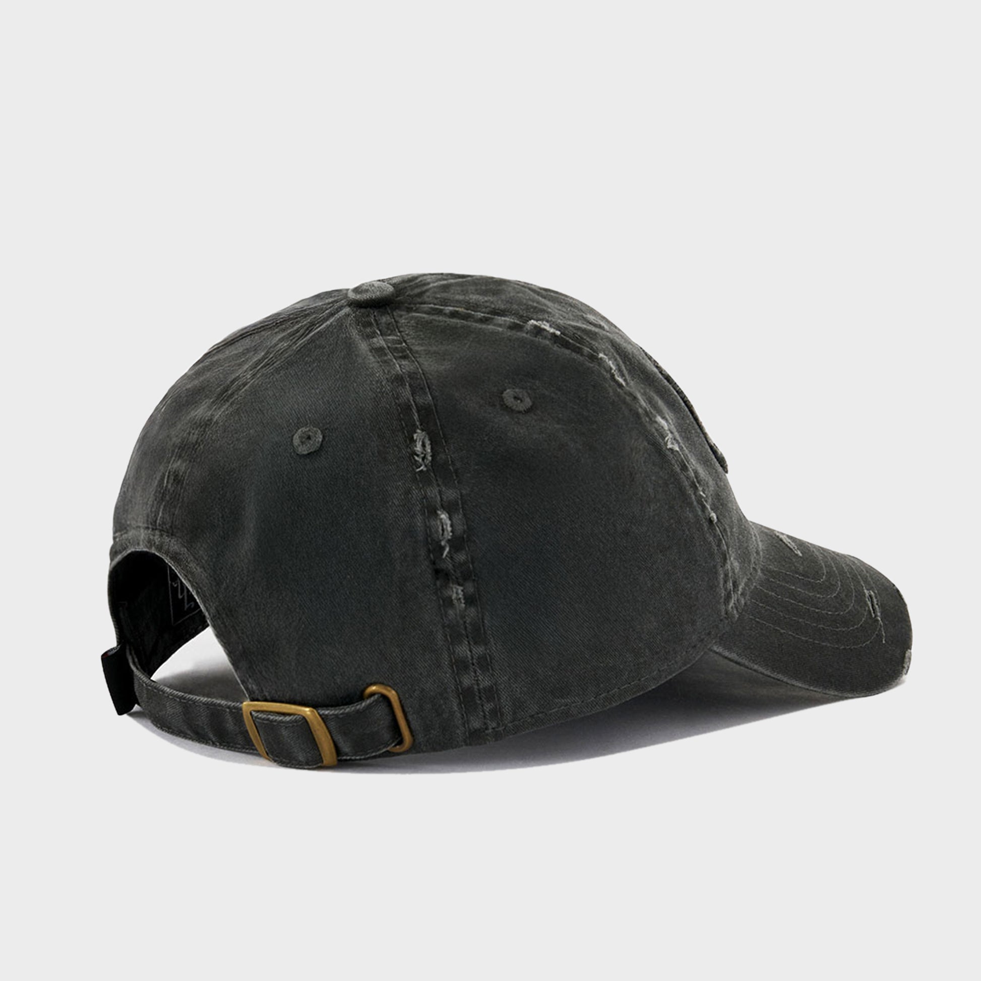 BLACK DISTRESSED LOVES