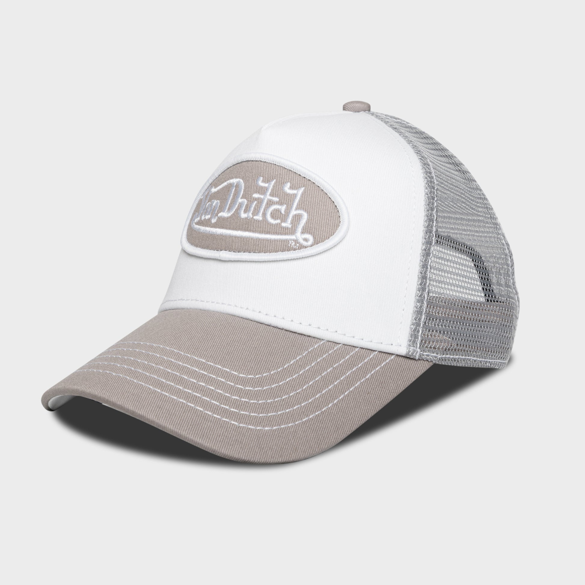 CLASSIC TRUCKER IN  LIGHT GREY