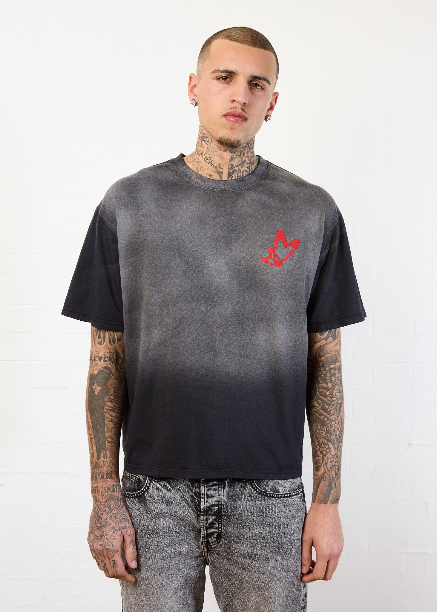 HEART TEE (VINTAGE WASHED BLACK)