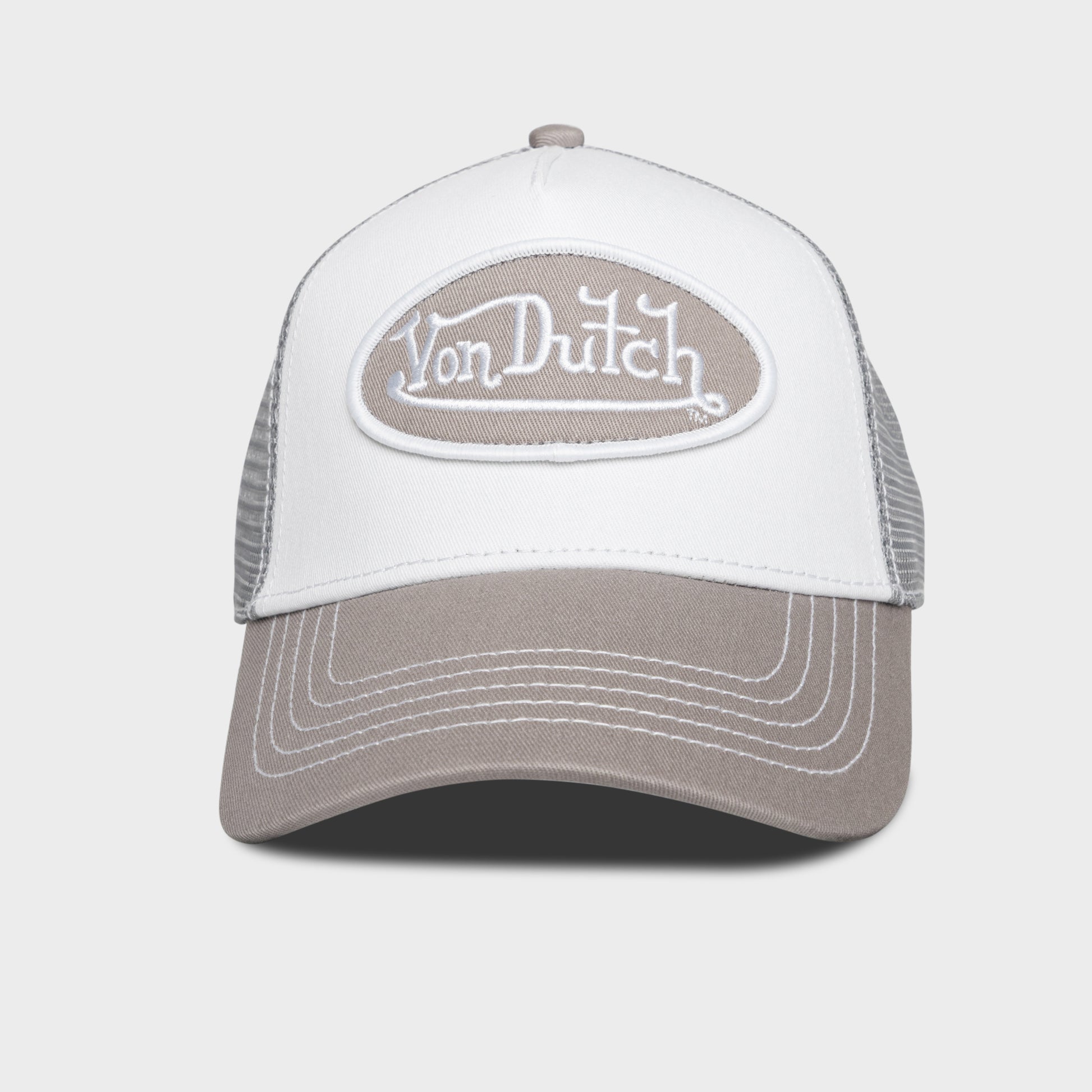 CLASSIC TRUCKER IN  LIGHT GREY