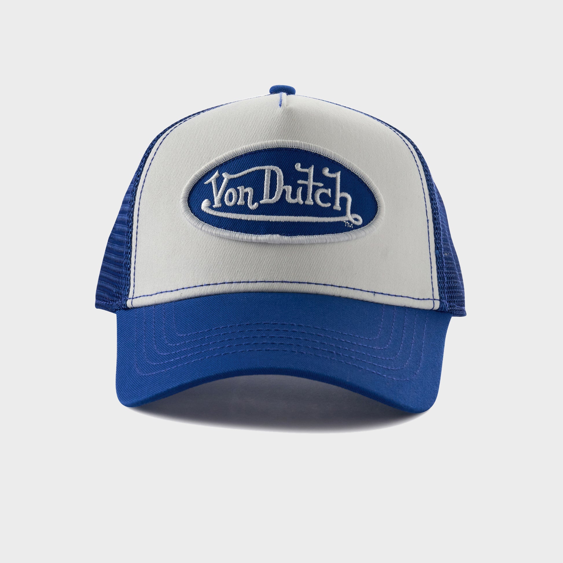CLASSIC TRUCKER IN BLUE & WHITE