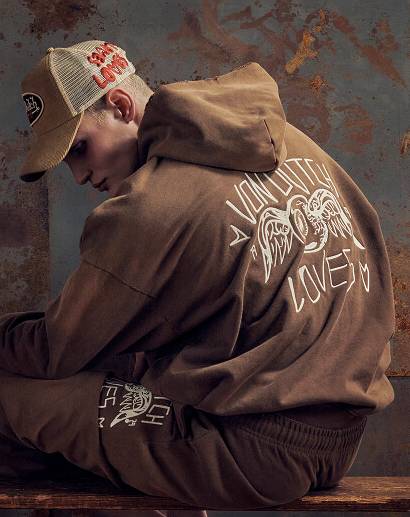VON DUTCH LOVES