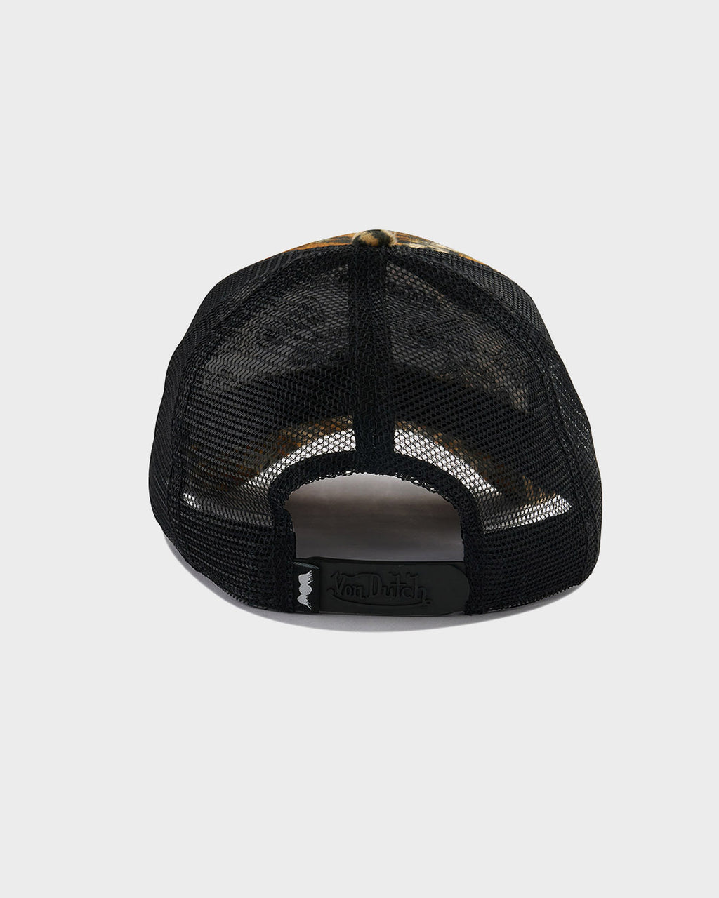 SAFARI TRUCKER
